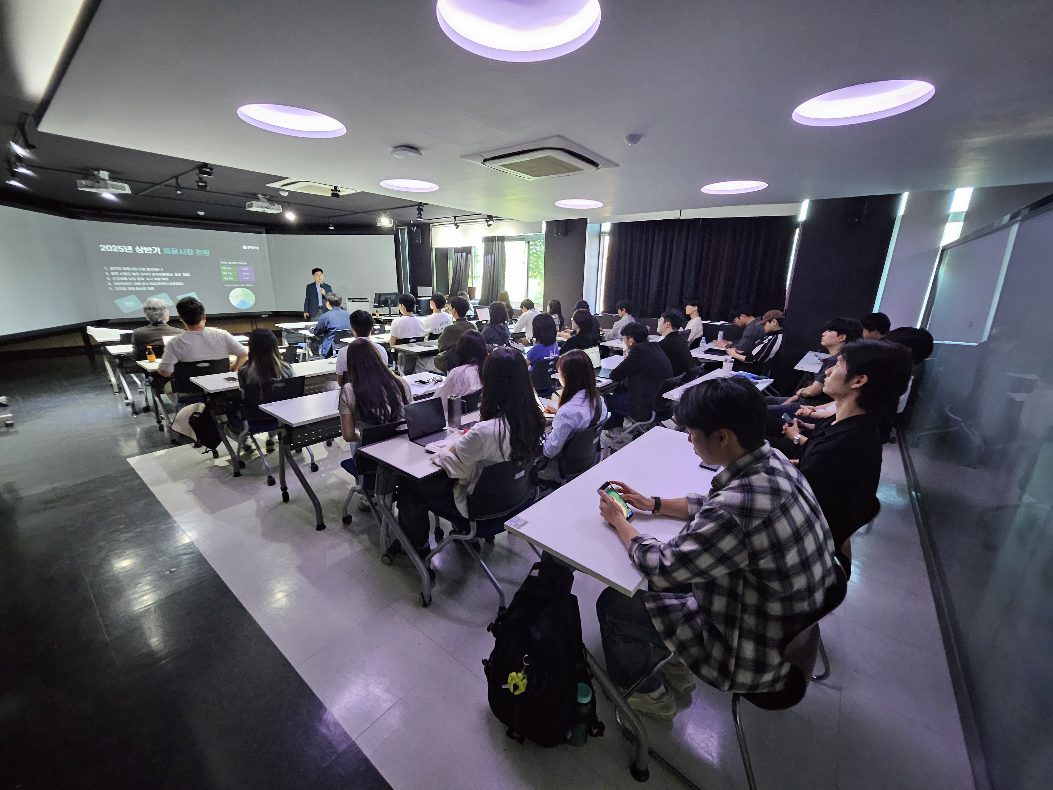 한양대학교 건축공학과와 현대건설 기술교육원 진로특강 및 취업완성 아카데미 설명회 개최